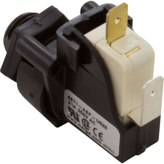 6871-AEF-U526 Air Switch Latching 9/16-18 Thread W.Retaining W/Nut.